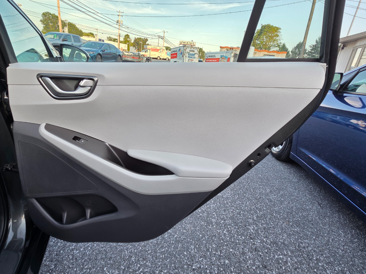 Hyundai Ioniq Hybrid Blue Hatchback 2020