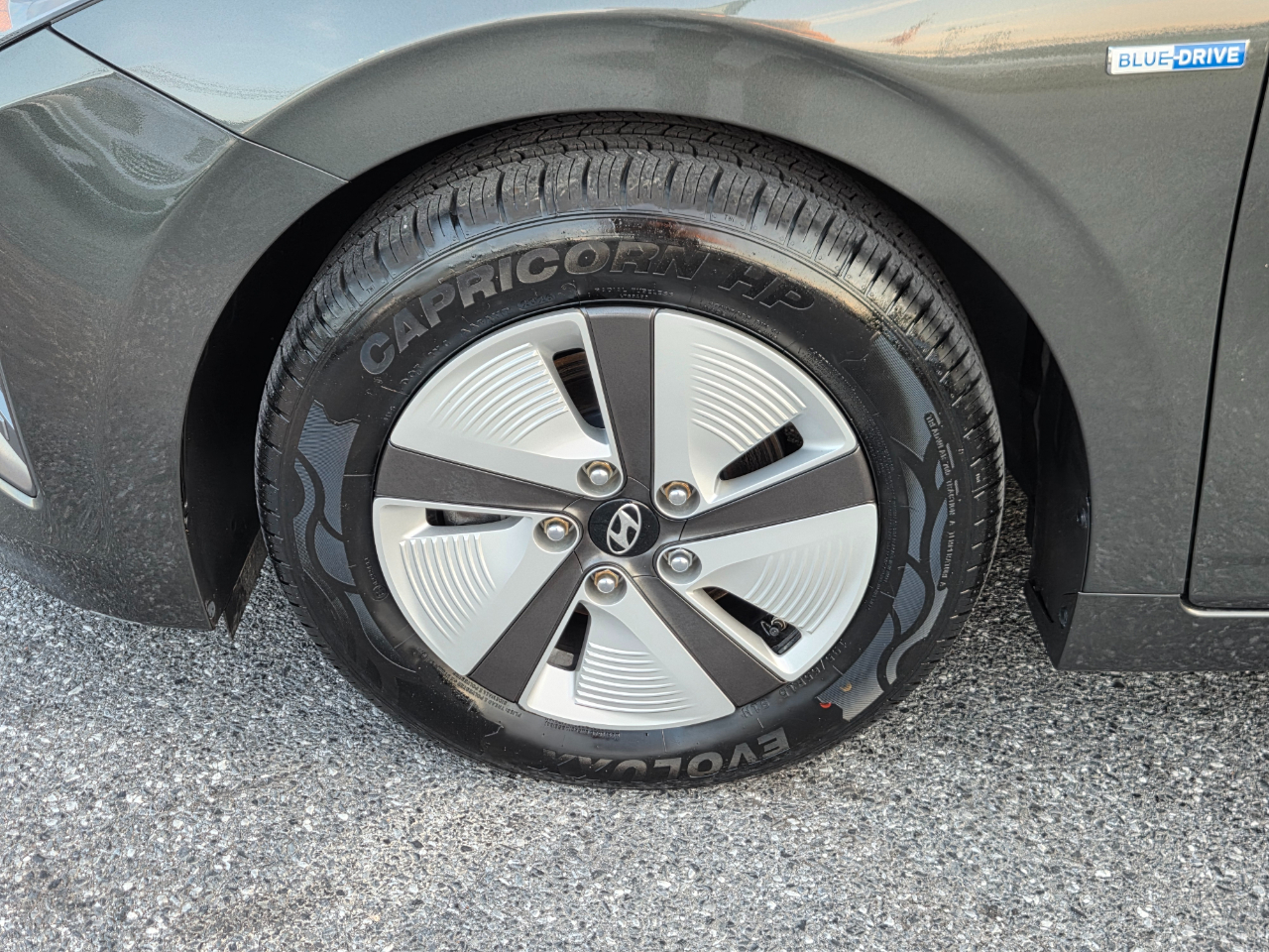Hyundai Ioniq Hybrid Blue Hatchback 2020