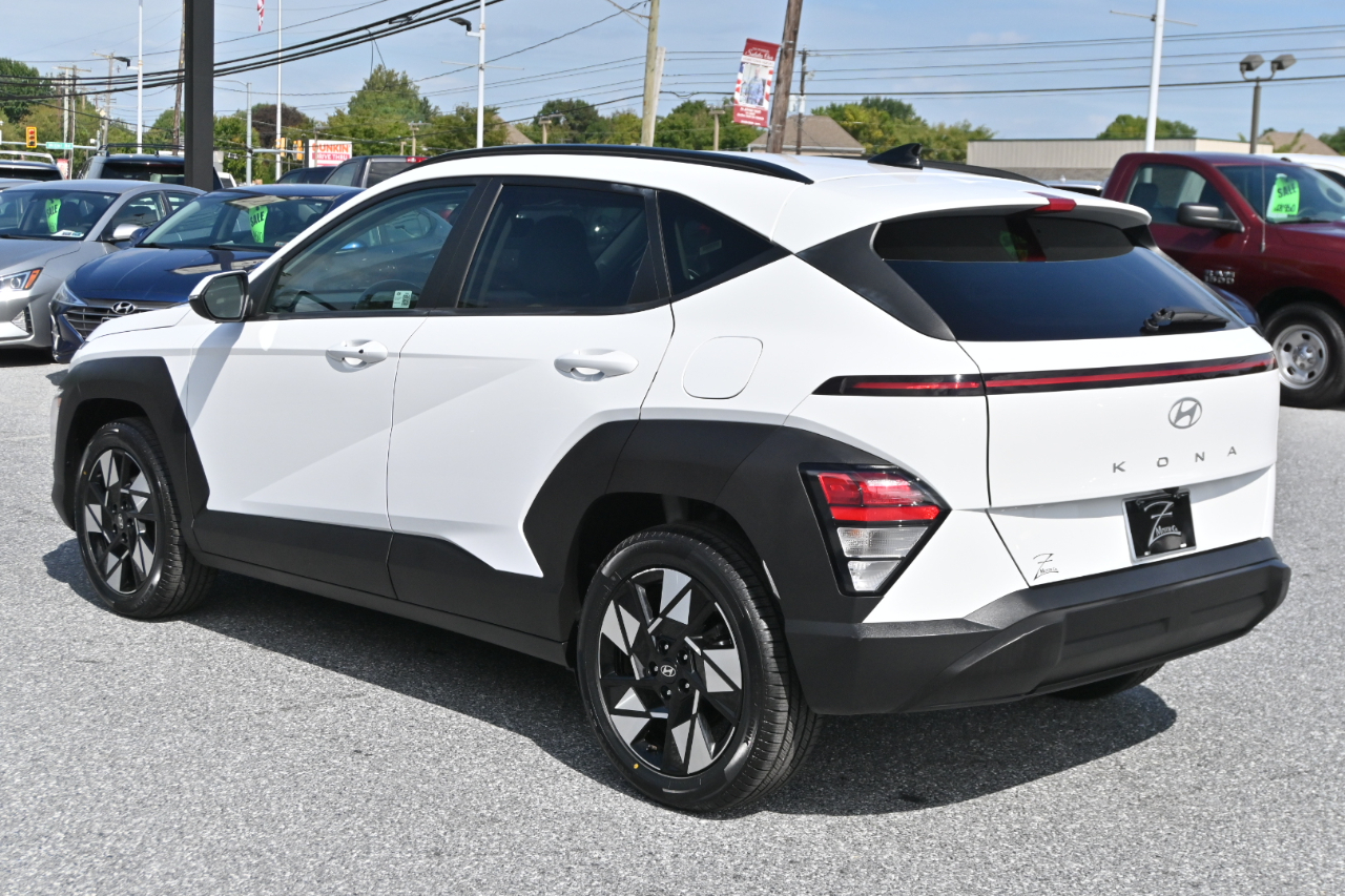 Hyundai Kona SEL FWD 2025