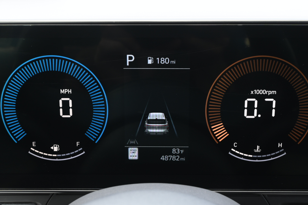 Hyundai Kona SEL FWD 2025