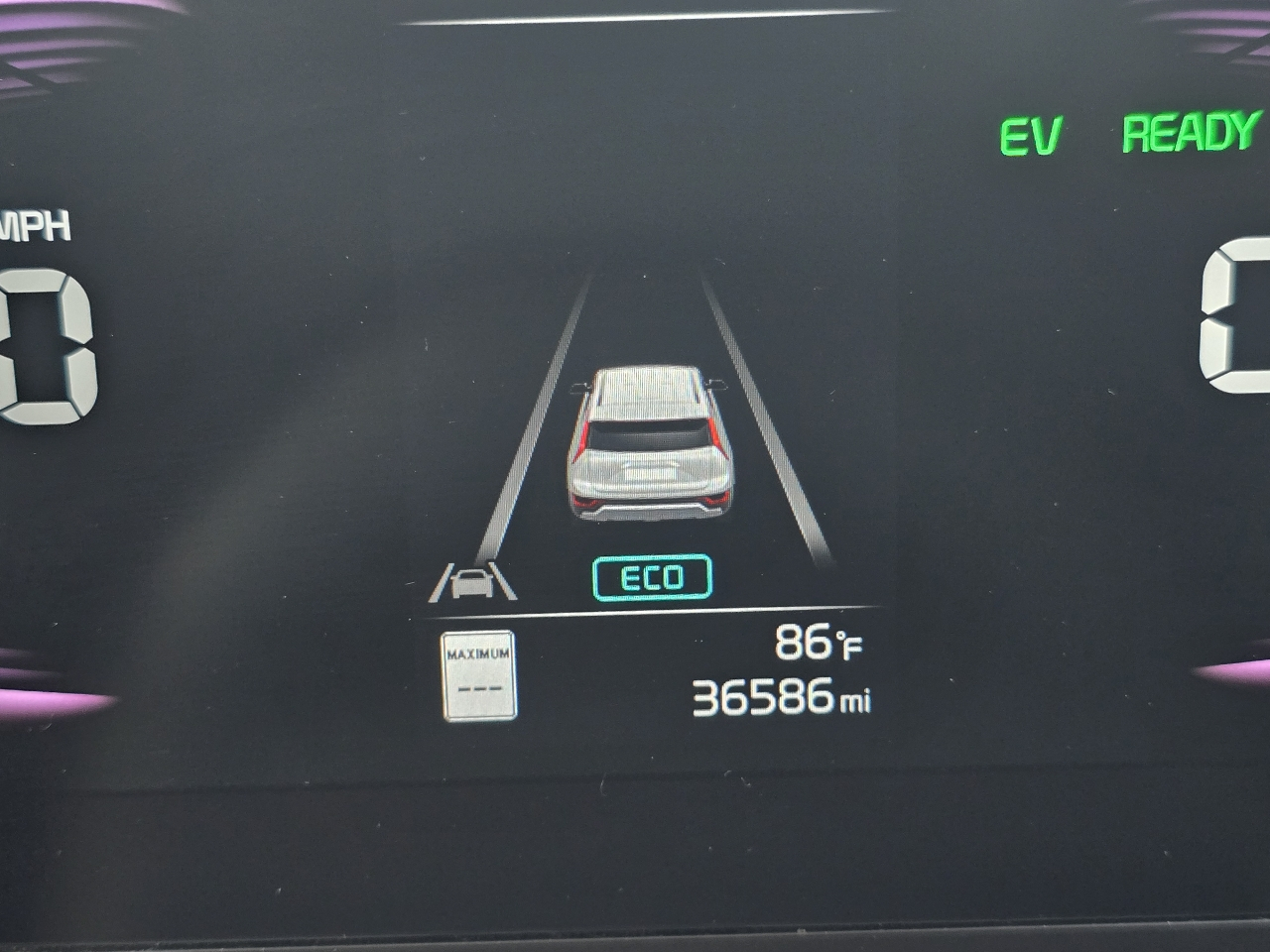Kia Niro LX FWD 2025