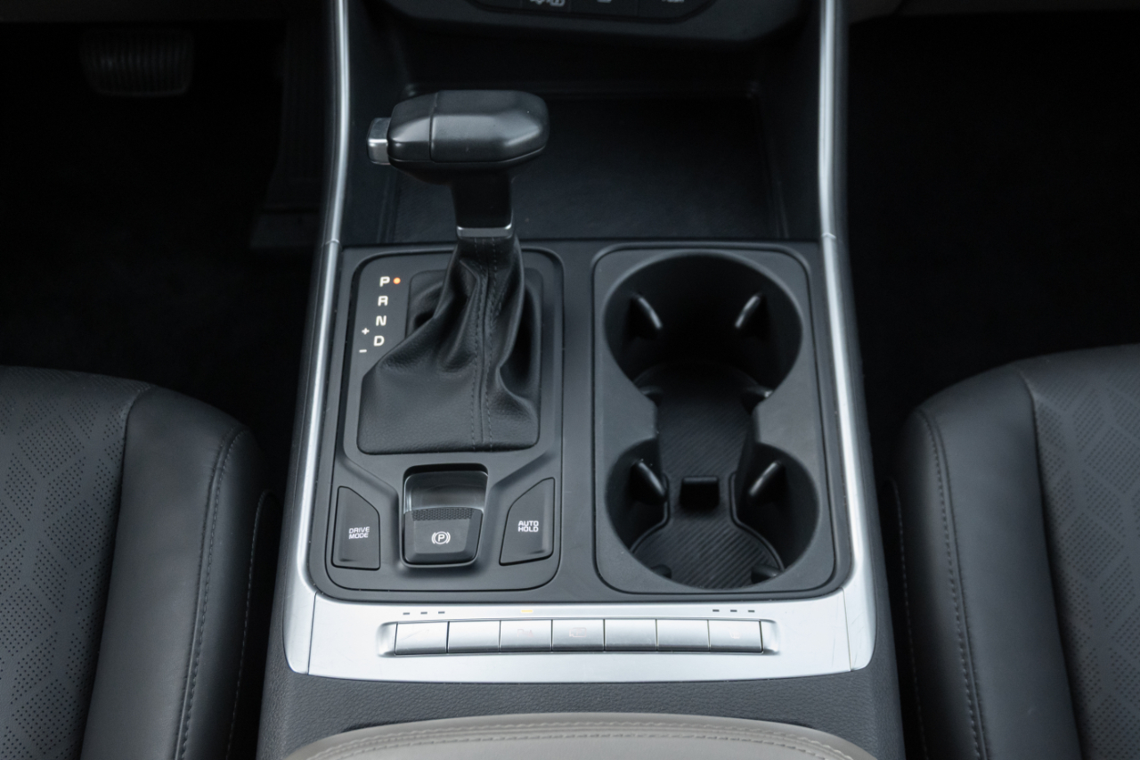 Kia Carnival LXS FWD 2025