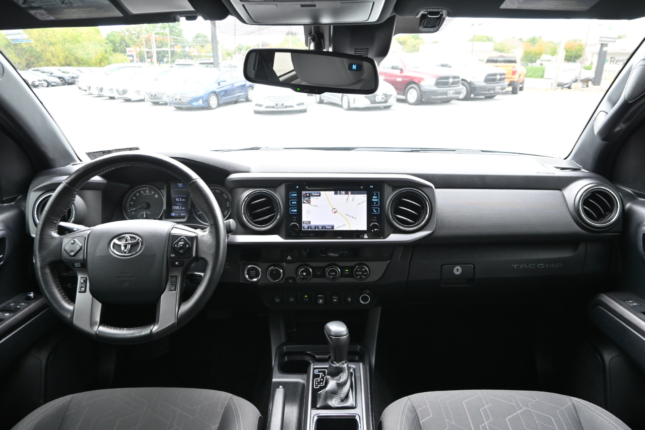 Toyota Tacoma  2018