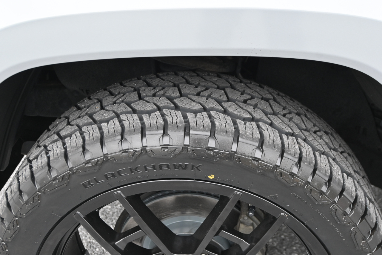 Toyota Tacoma  2018