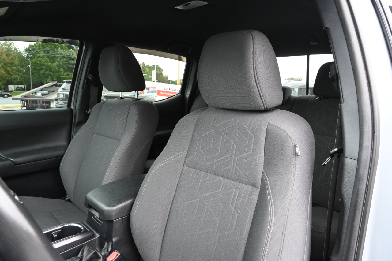 Toyota Tacoma  2018