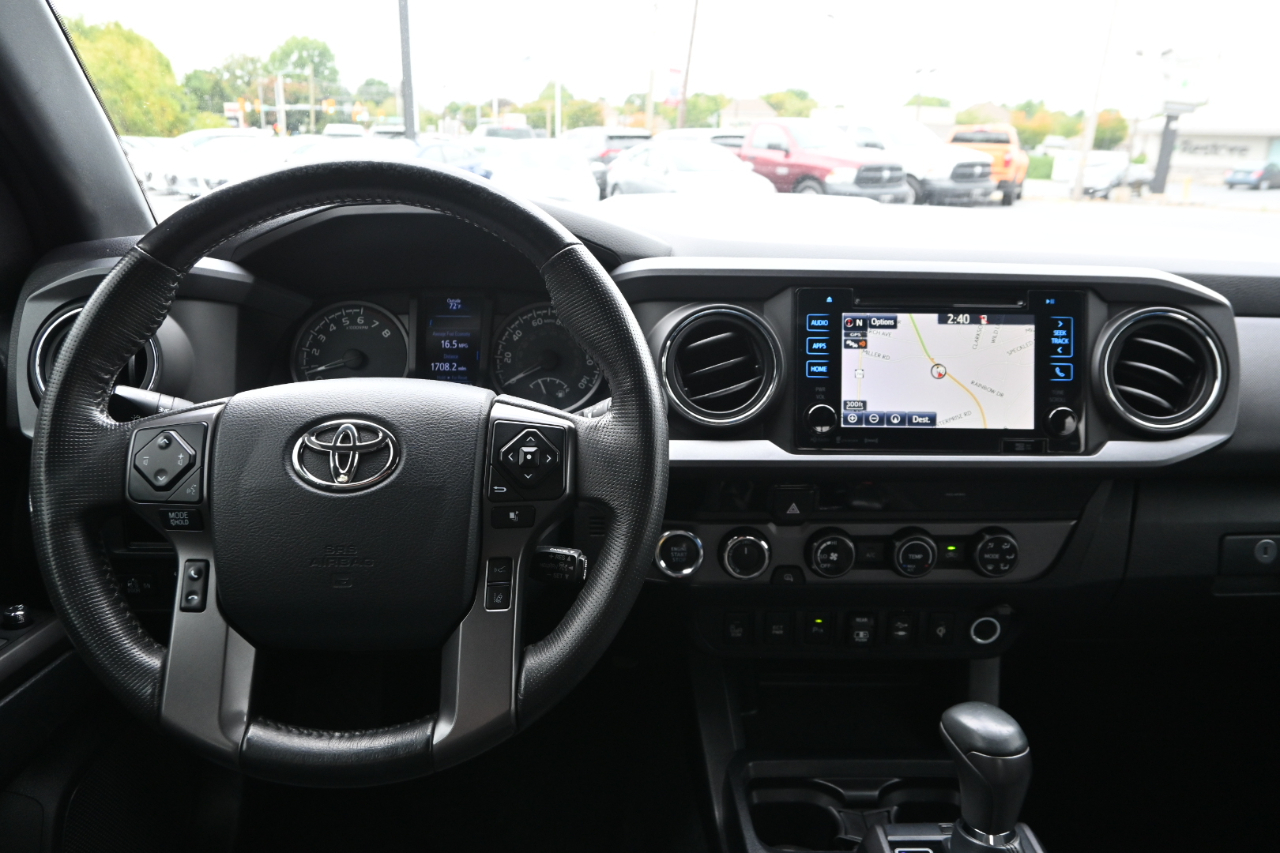 Toyota Tacoma  2018