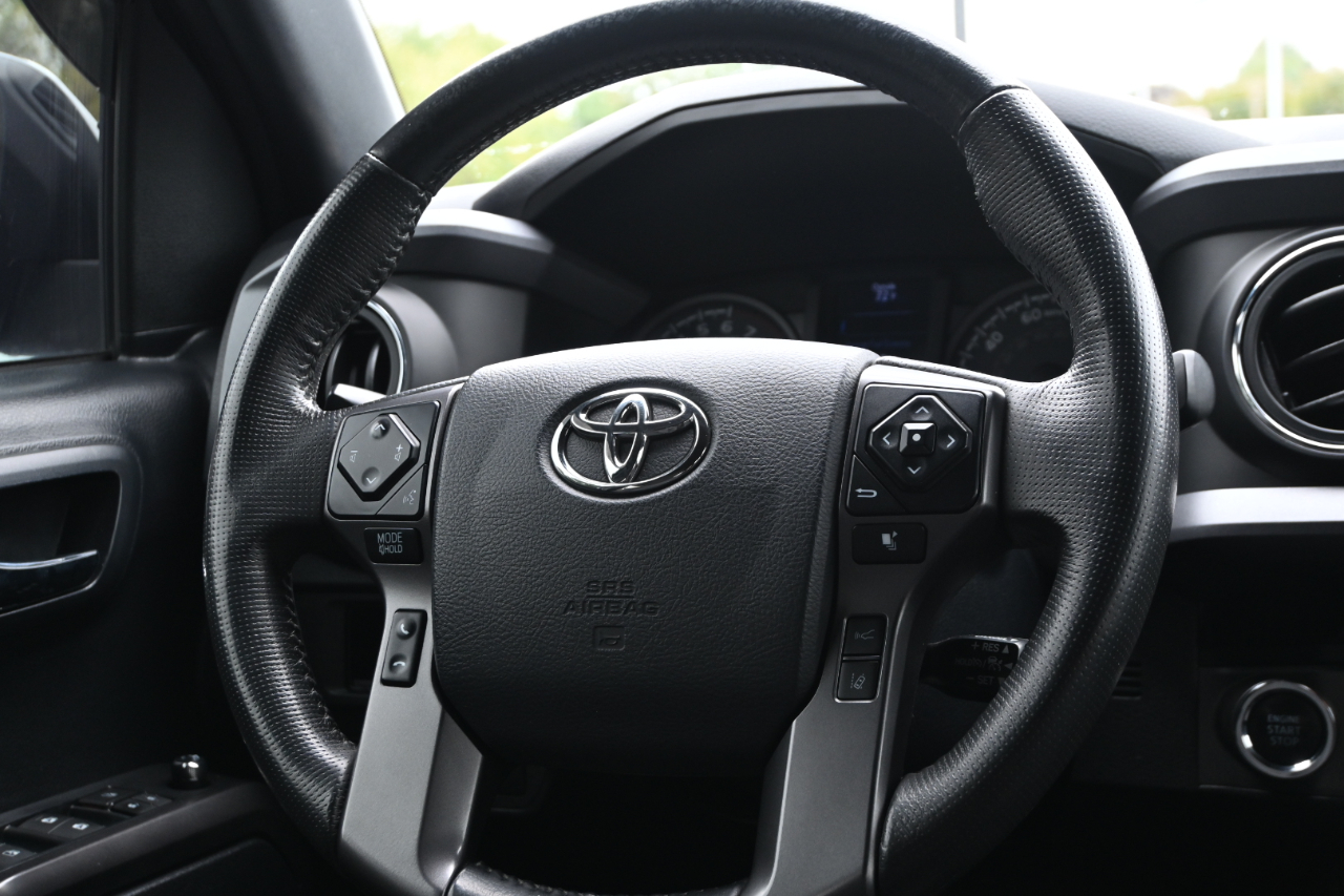 Toyota Tacoma  2018