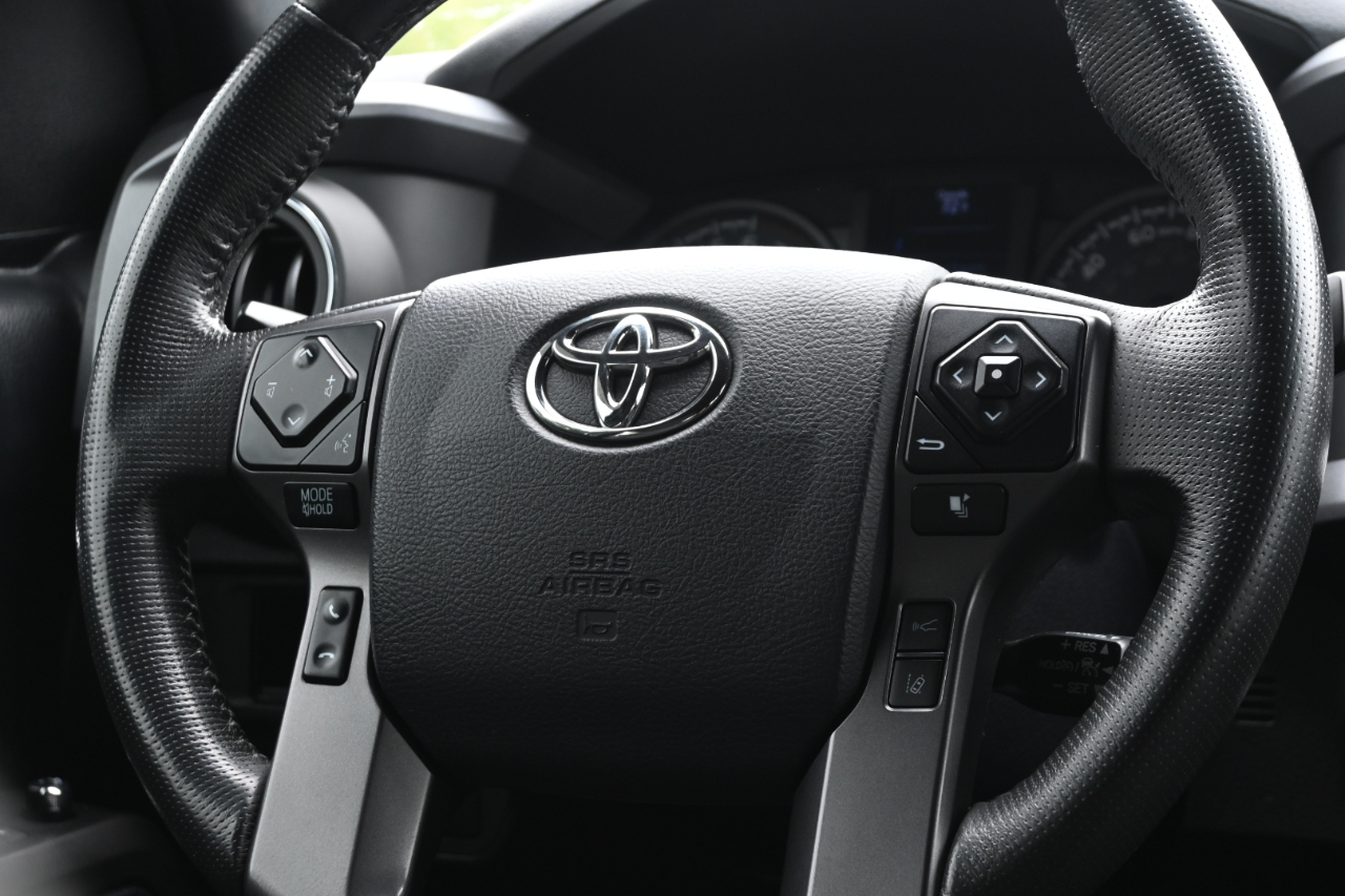 Toyota Tacoma  2018
