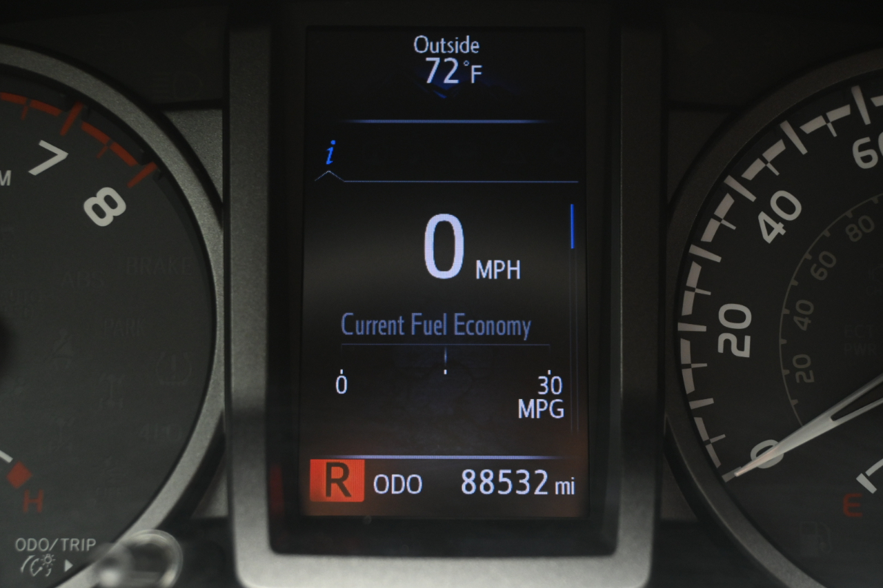Toyota Tacoma  2018