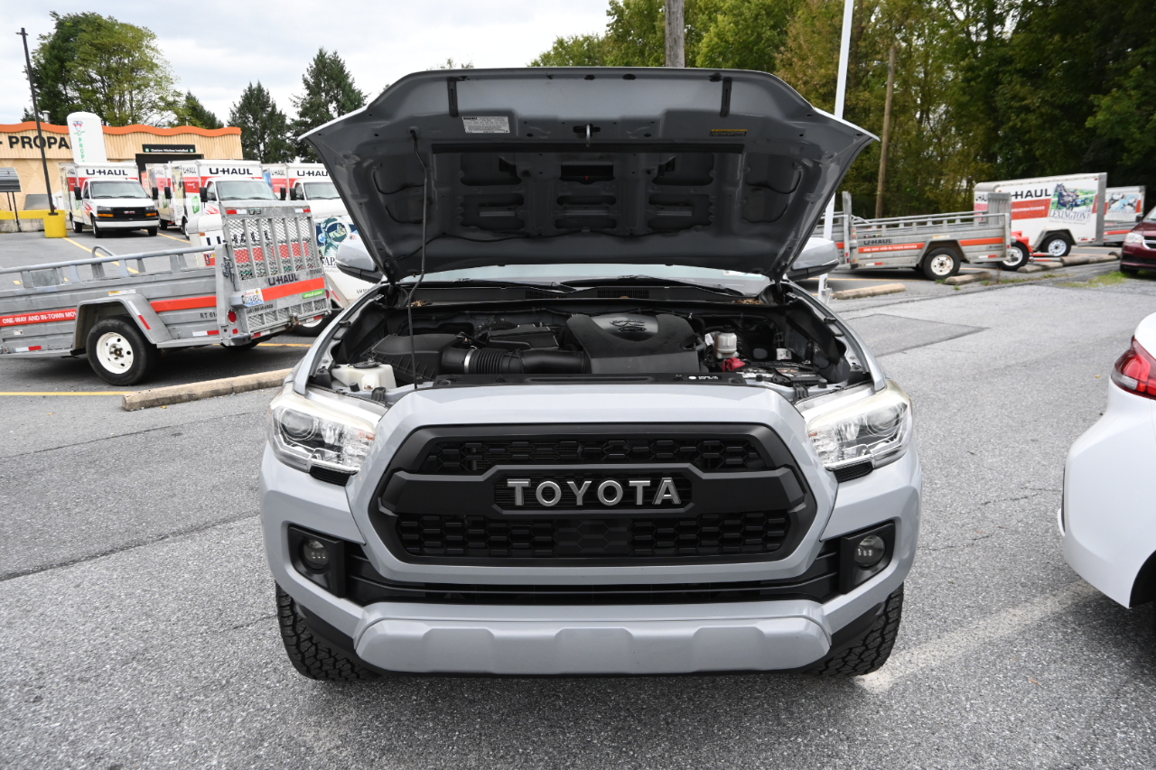 Toyota Tacoma  2018