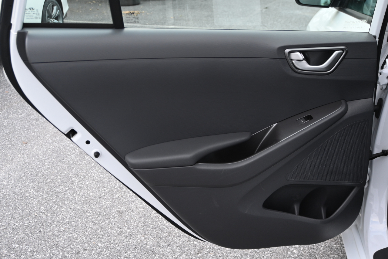 Hyundai Ioniq Hybrid Blue Hatchback 2020