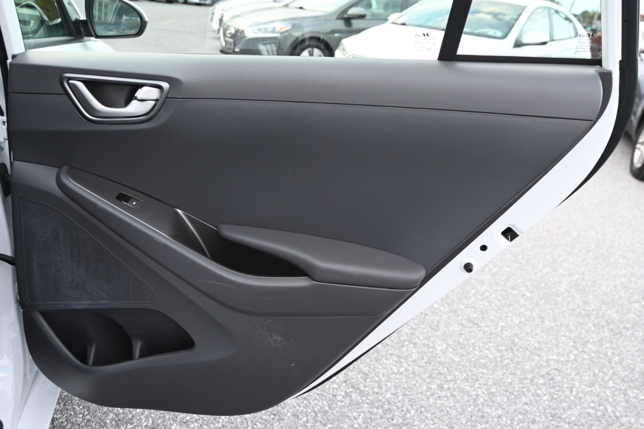 Hyundai Ioniq Hybrid Blue Hatchback 2020