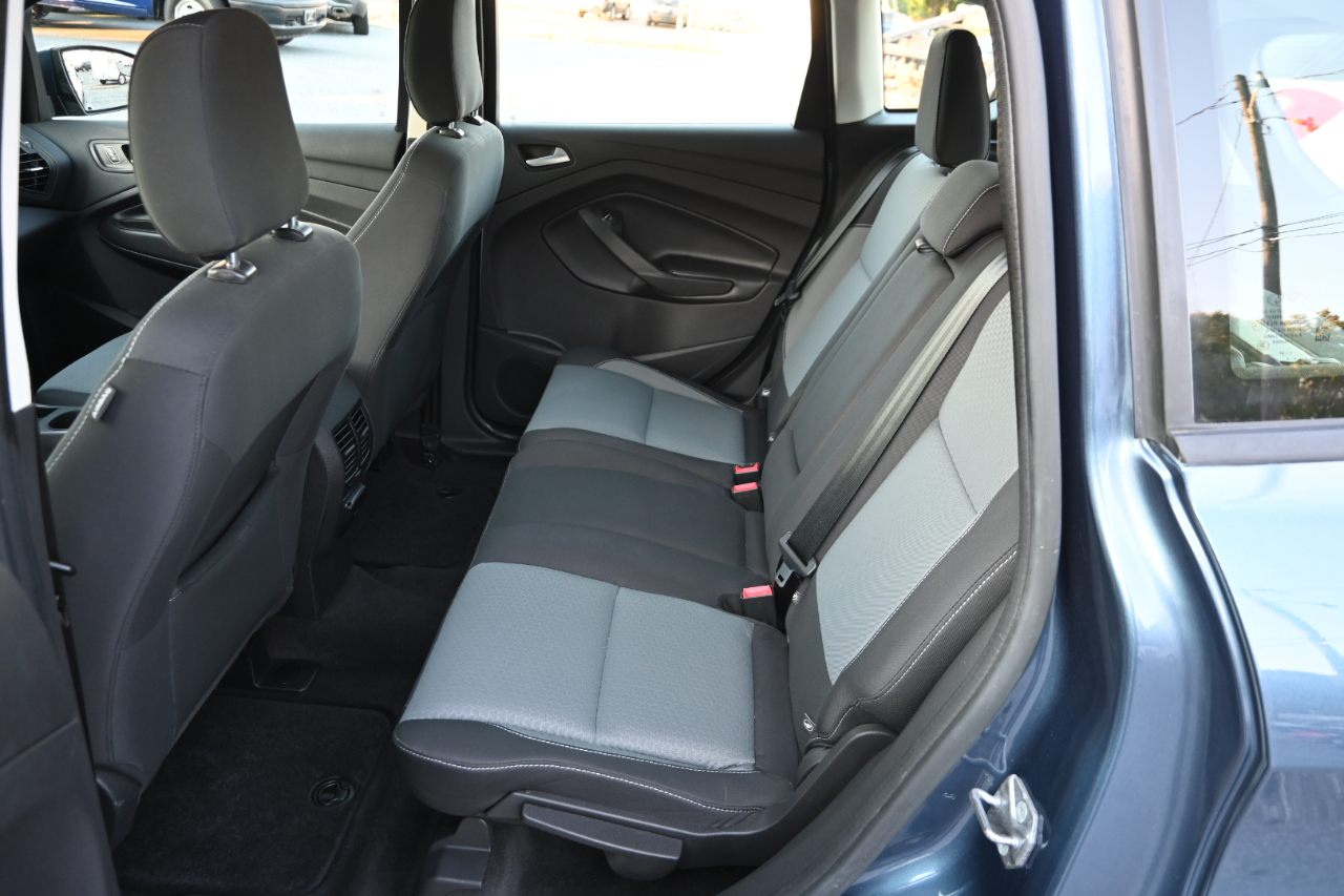 Ford C-Max Hybrid SE FWD 2018