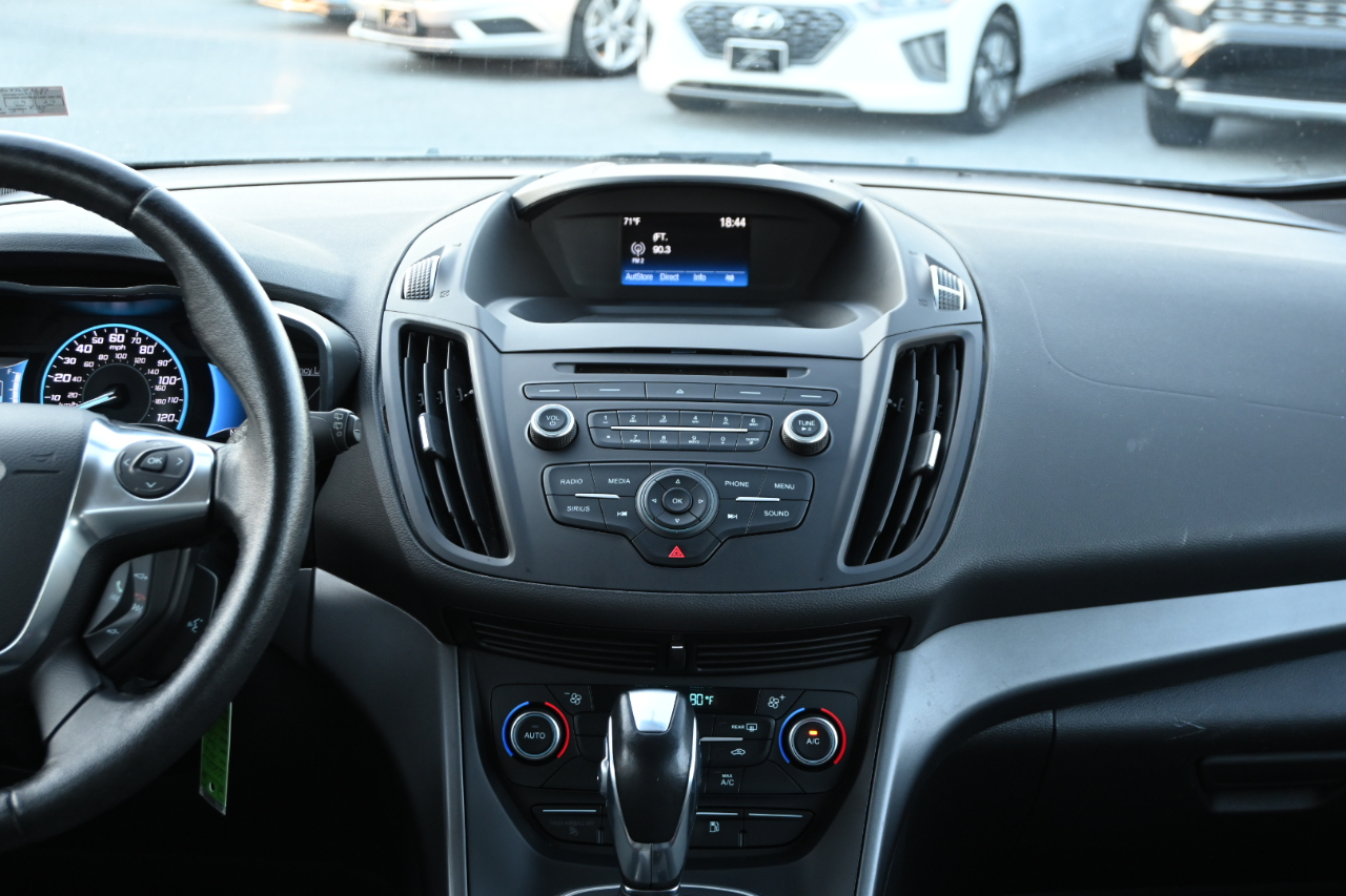 Ford C-Max Hybrid SE FWD 2018