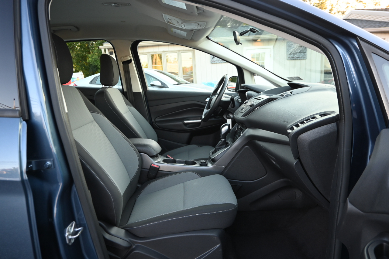 Ford C-Max Hybrid SE FWD 2018