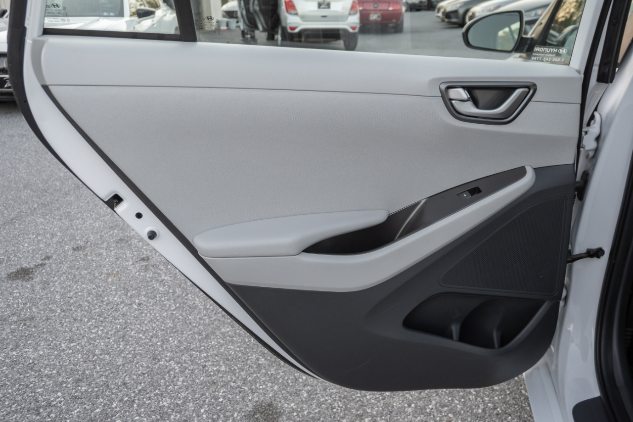 Hyundai Ioniq Hybrid Blue Hatchback 2020