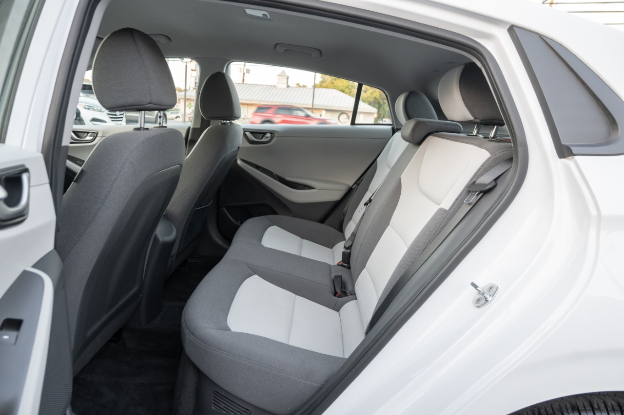 Hyundai Ioniq Hybrid Blue Hatchback 2020