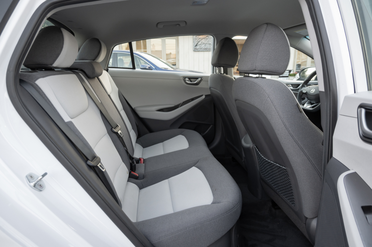Hyundai Ioniq Hybrid Blue Hatchback 2020