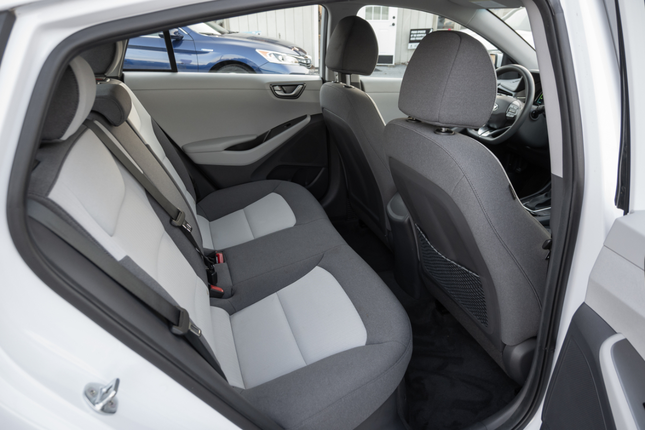 Hyundai Ioniq Hybrid Blue Hatchback 2020