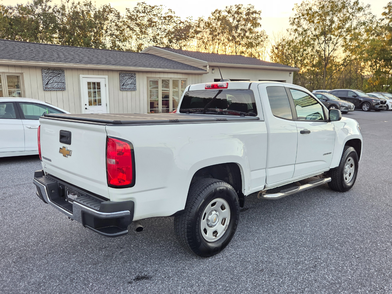 Chevrolet Colorado 2WD Ext Cab 128.3" WT 2017