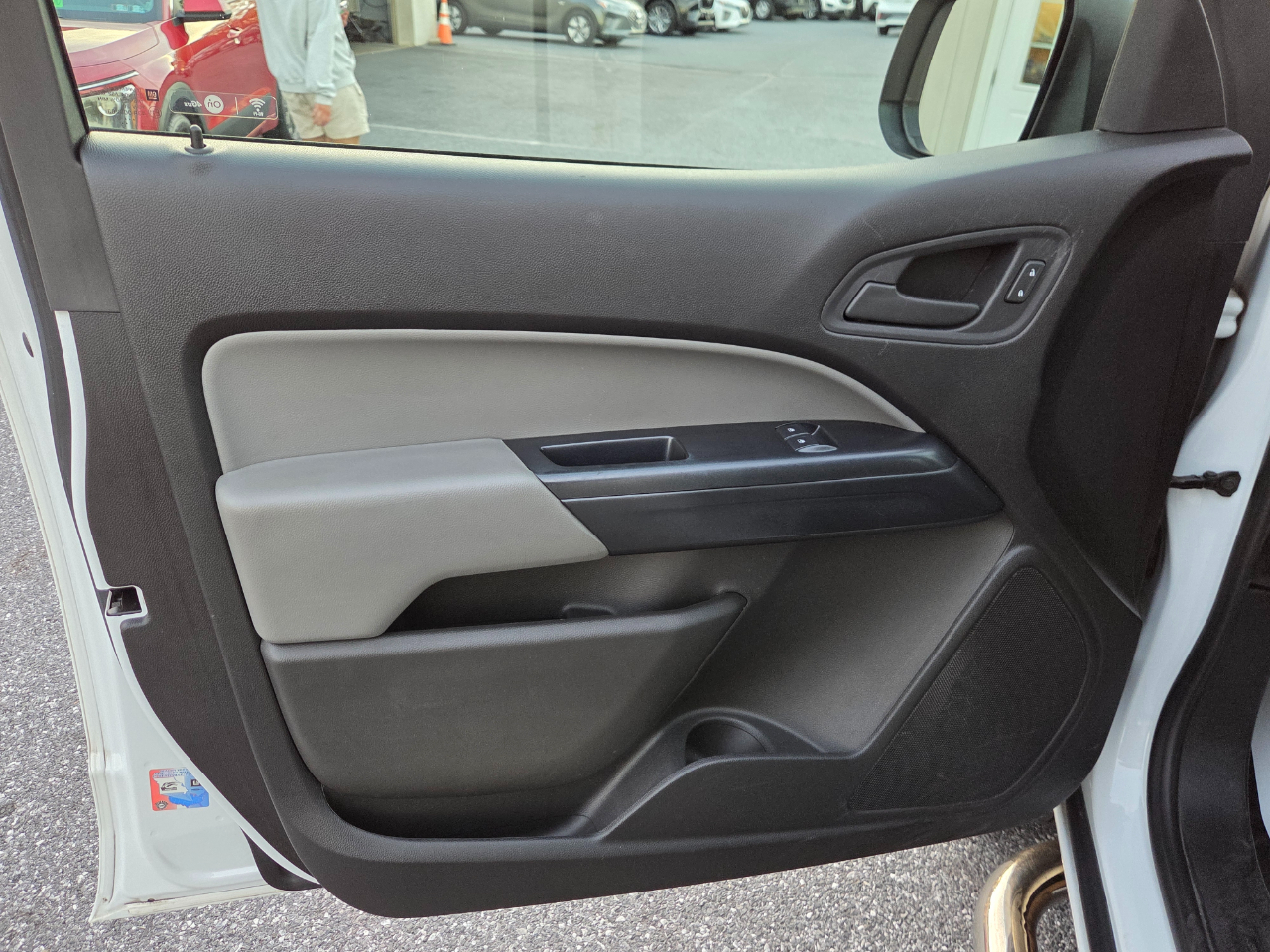 Chevrolet Colorado 2WD Ext Cab 128.3" WT 2017
