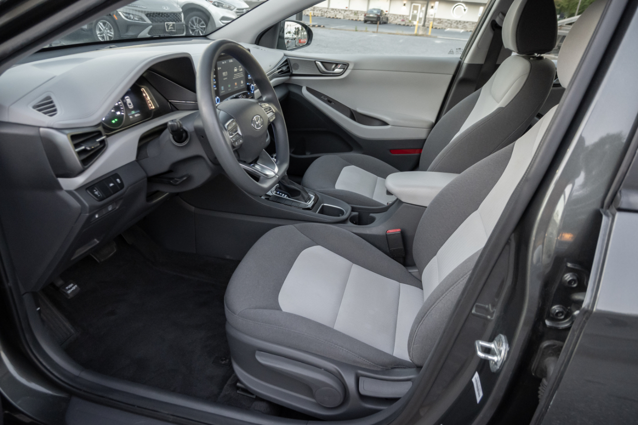 Hyundai Ioniq Hybrid Blue Hatchback 2020