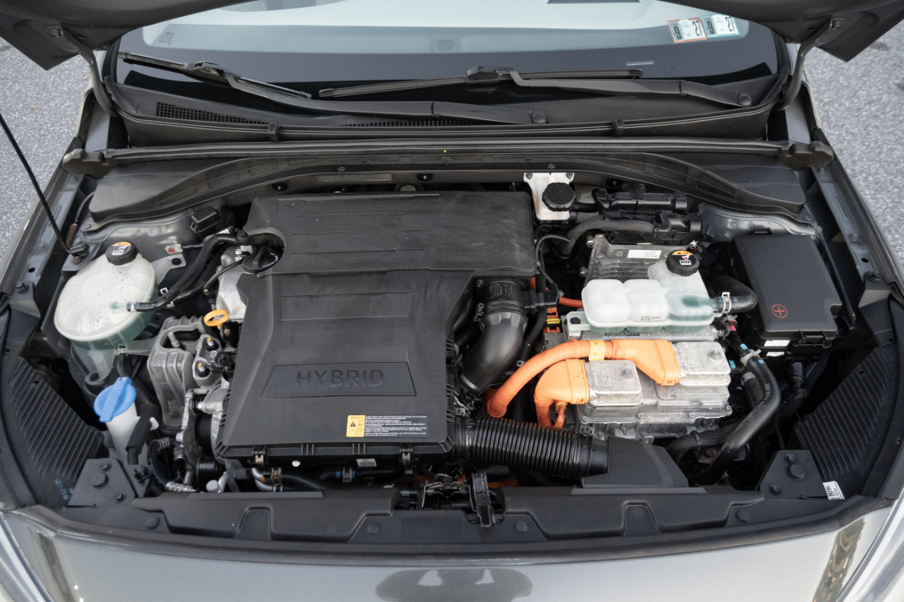 Hyundai Ioniq Hybrid Blue Hatchback 2020