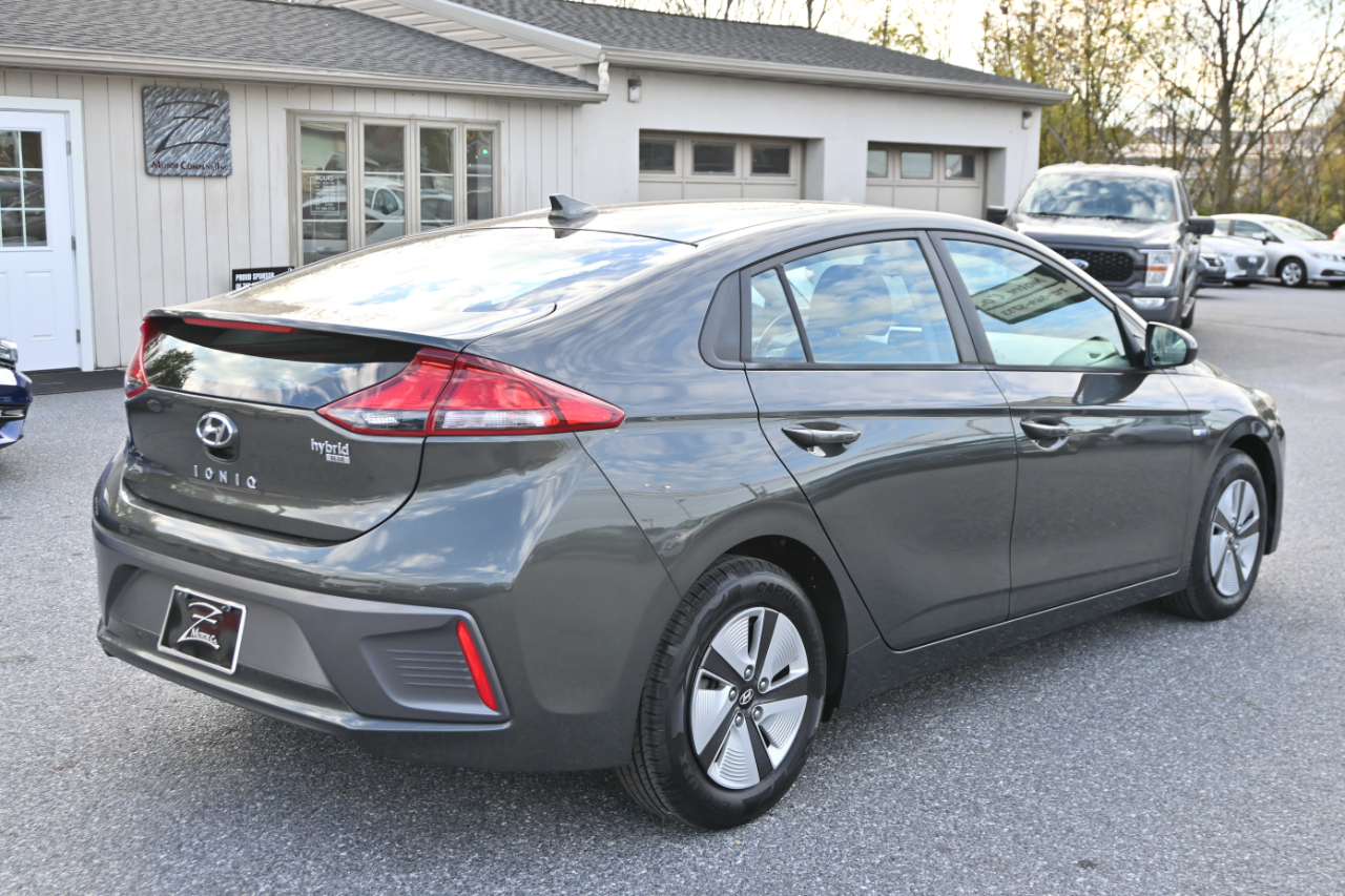 Hyundai Ioniq Hybrid Blue Hatchback 2020