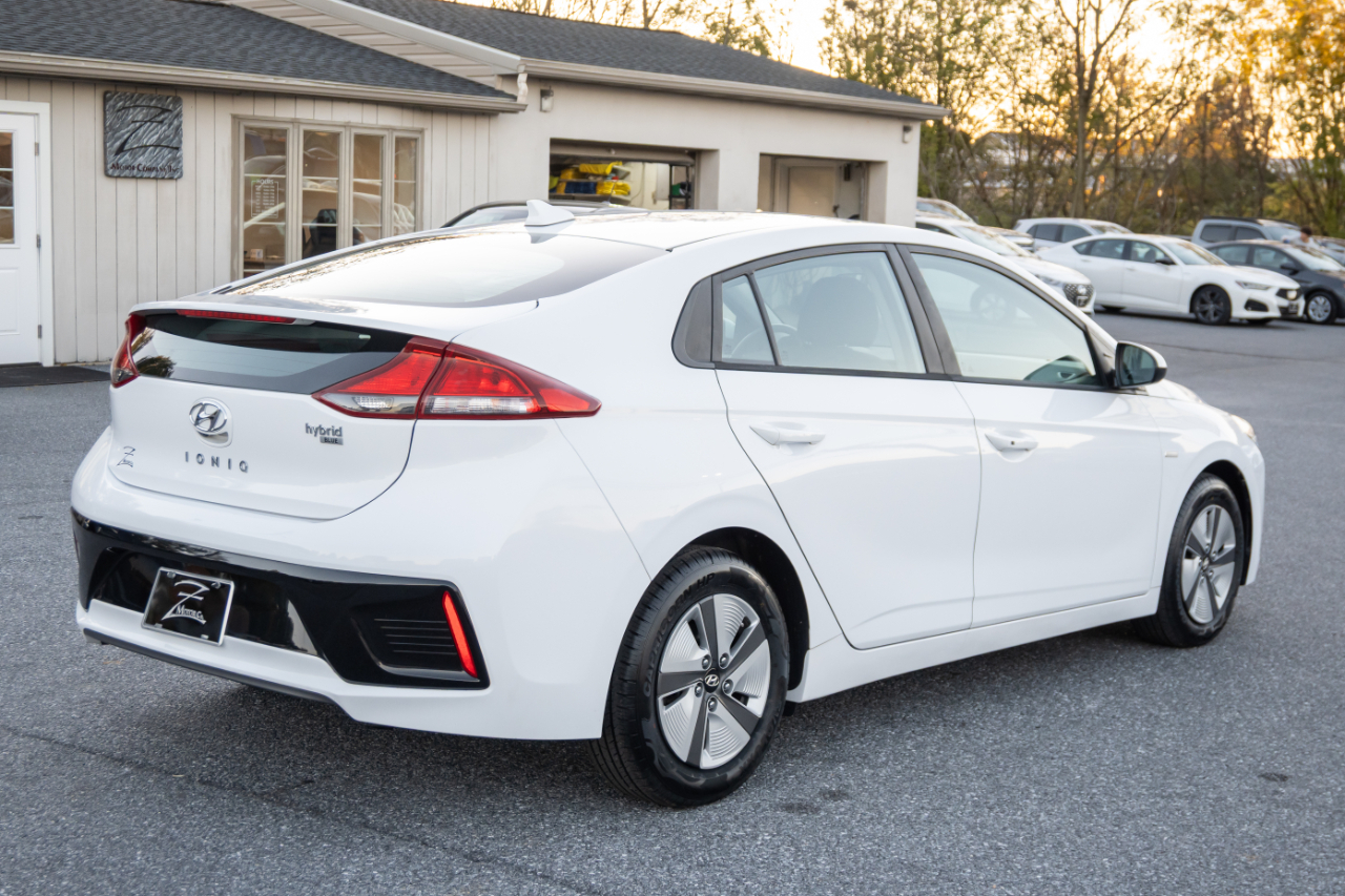 Hyundai Ioniq Hybrid Blue Hatchback 2019