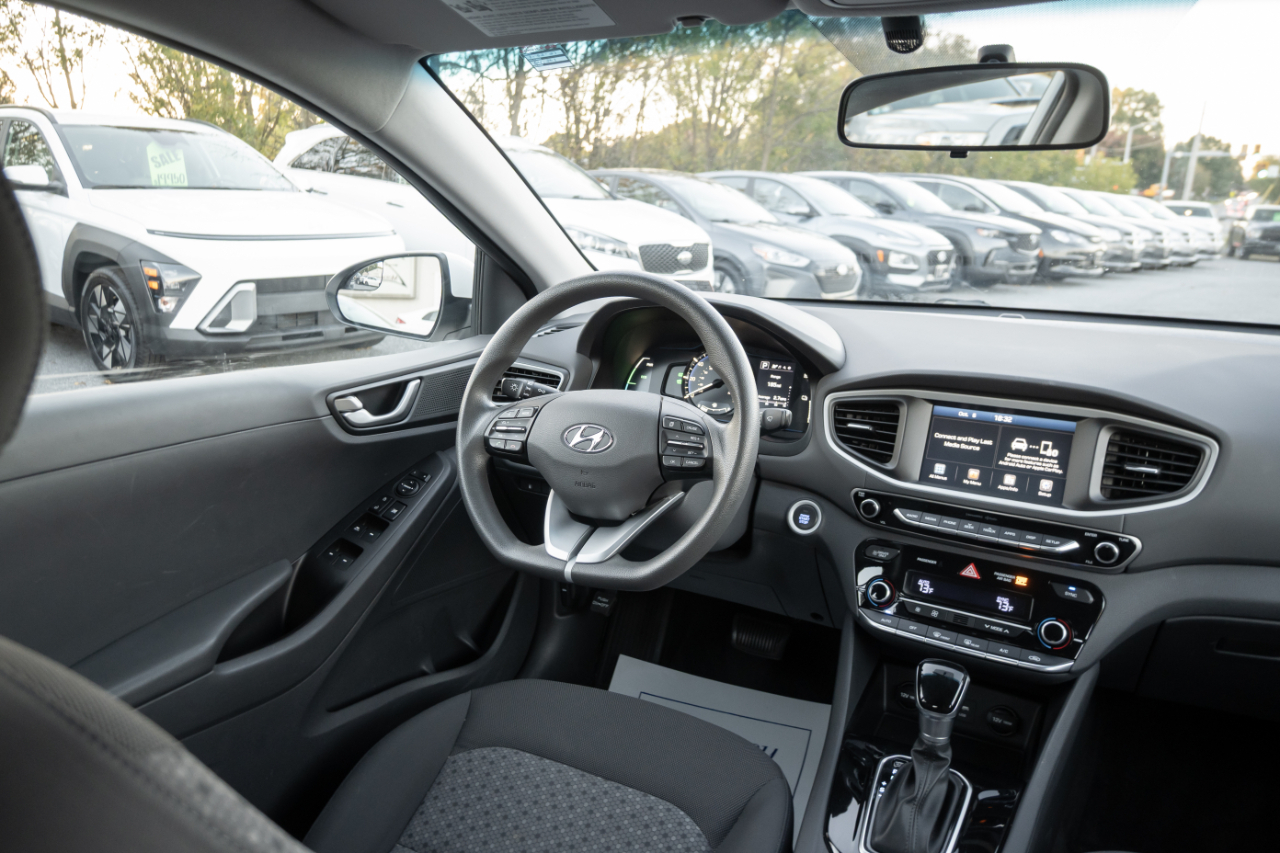 Hyundai Ioniq Hybrid Blue Hatchback 2019
