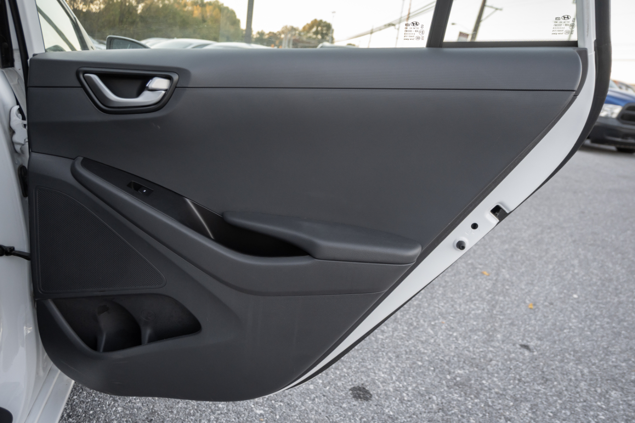 Hyundai Ioniq Hybrid Blue Hatchback 2019