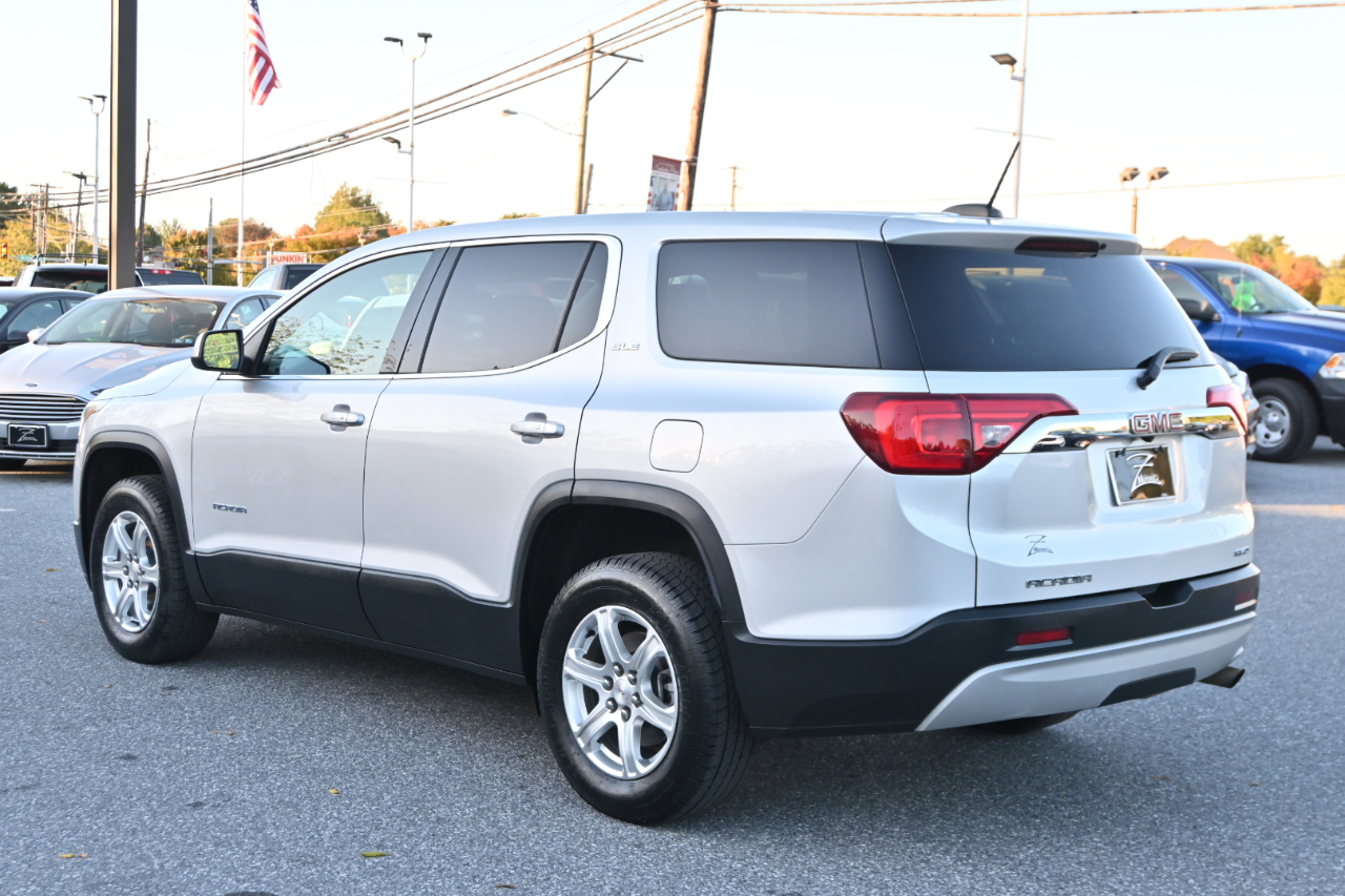 GMC Acadia AWD 4dr SLE w/SLE-1 2019