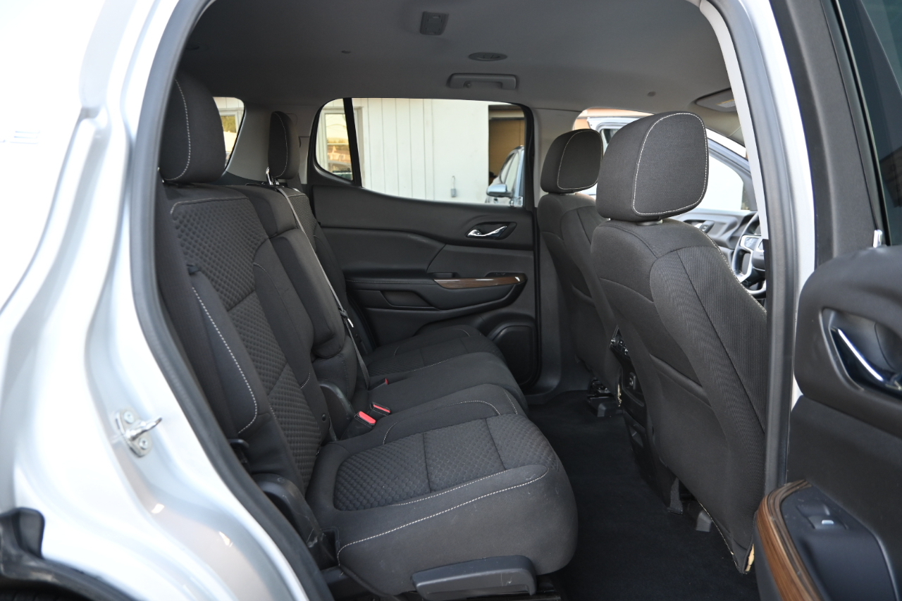 GMC Acadia AWD 4dr SLE w/SLE-1 2019