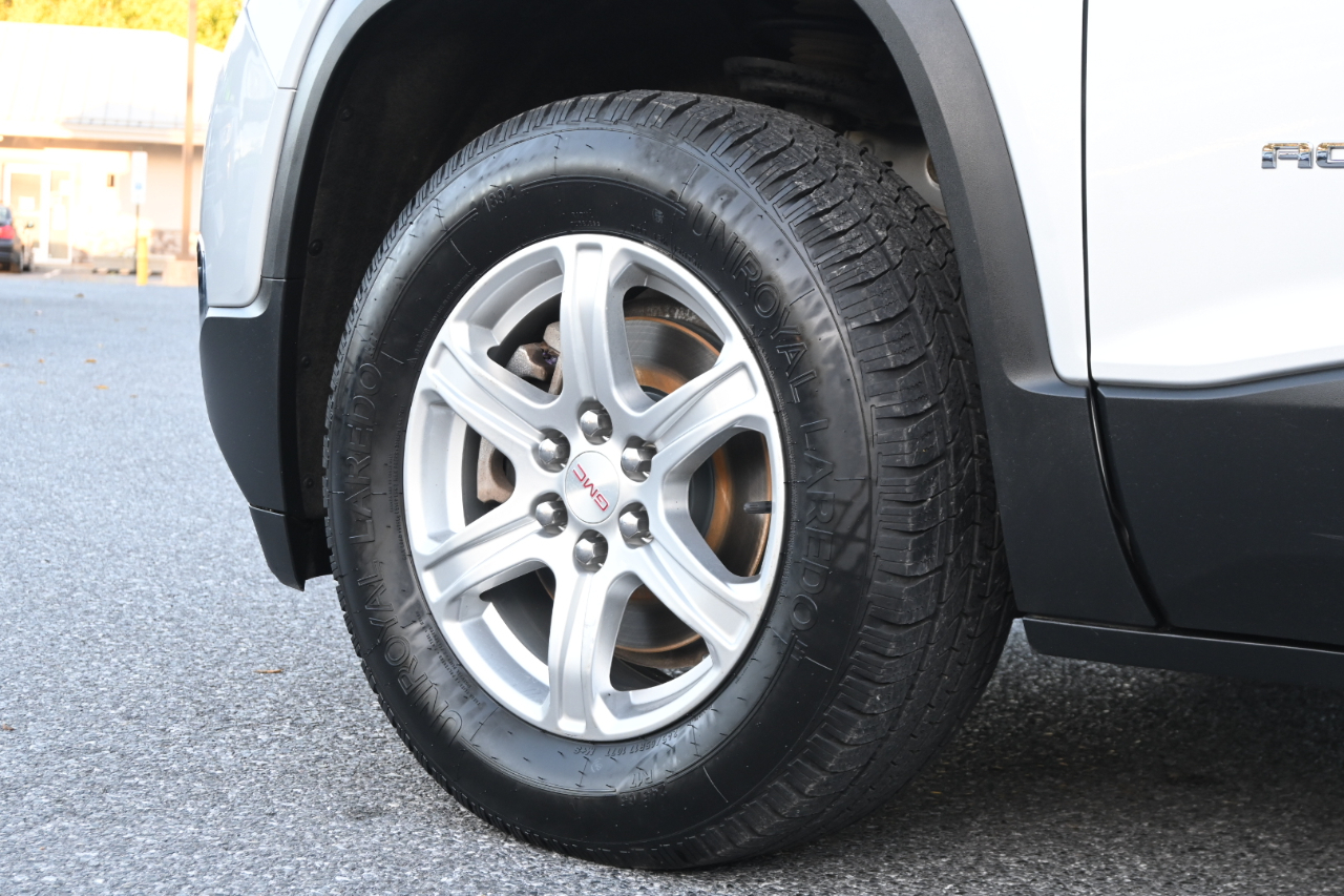 GMC Acadia AWD 4dr SLE w/SLE-1 2019