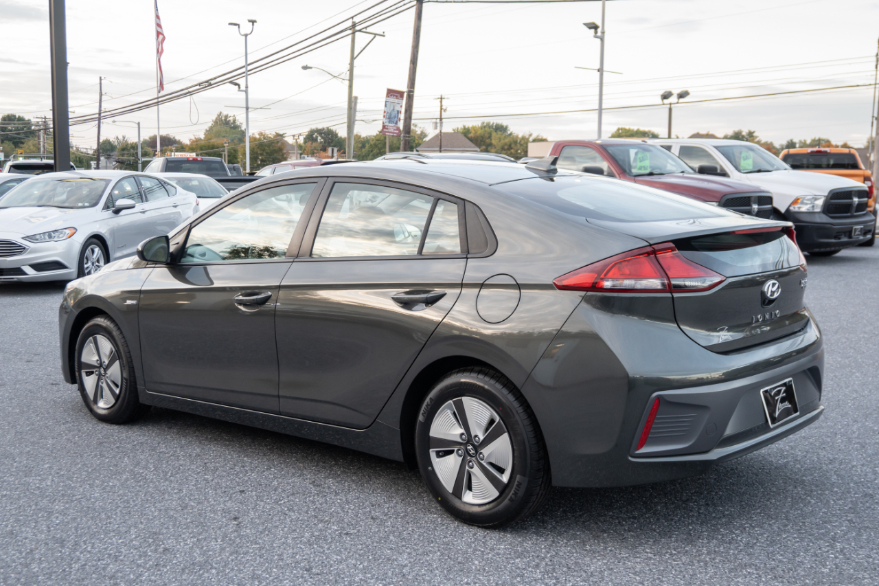 Hyundai Ioniq Hybrid Blue Hatchback 2020