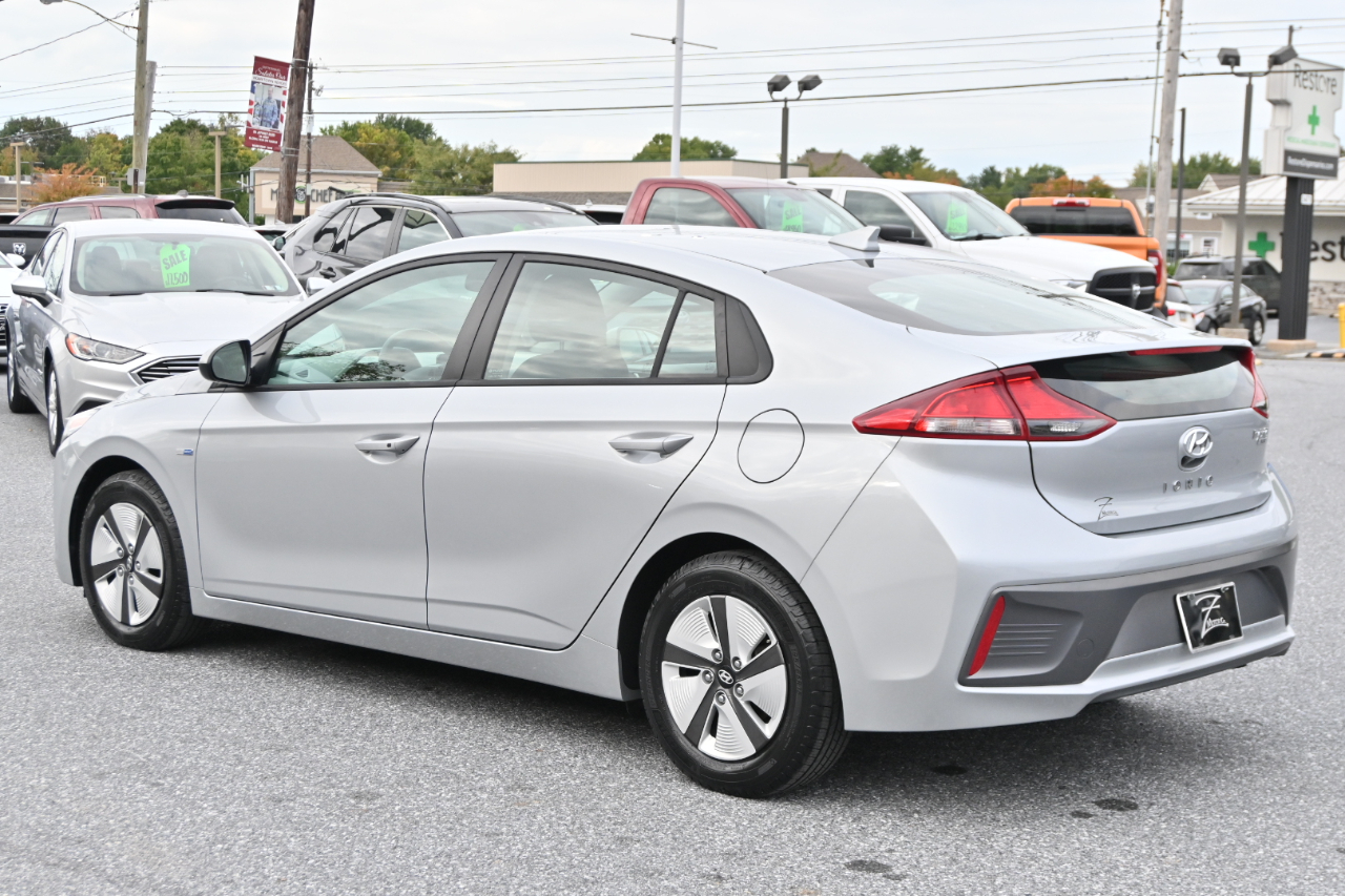 Hyundai Ioniq Hybrid Blue Hatchback 2020