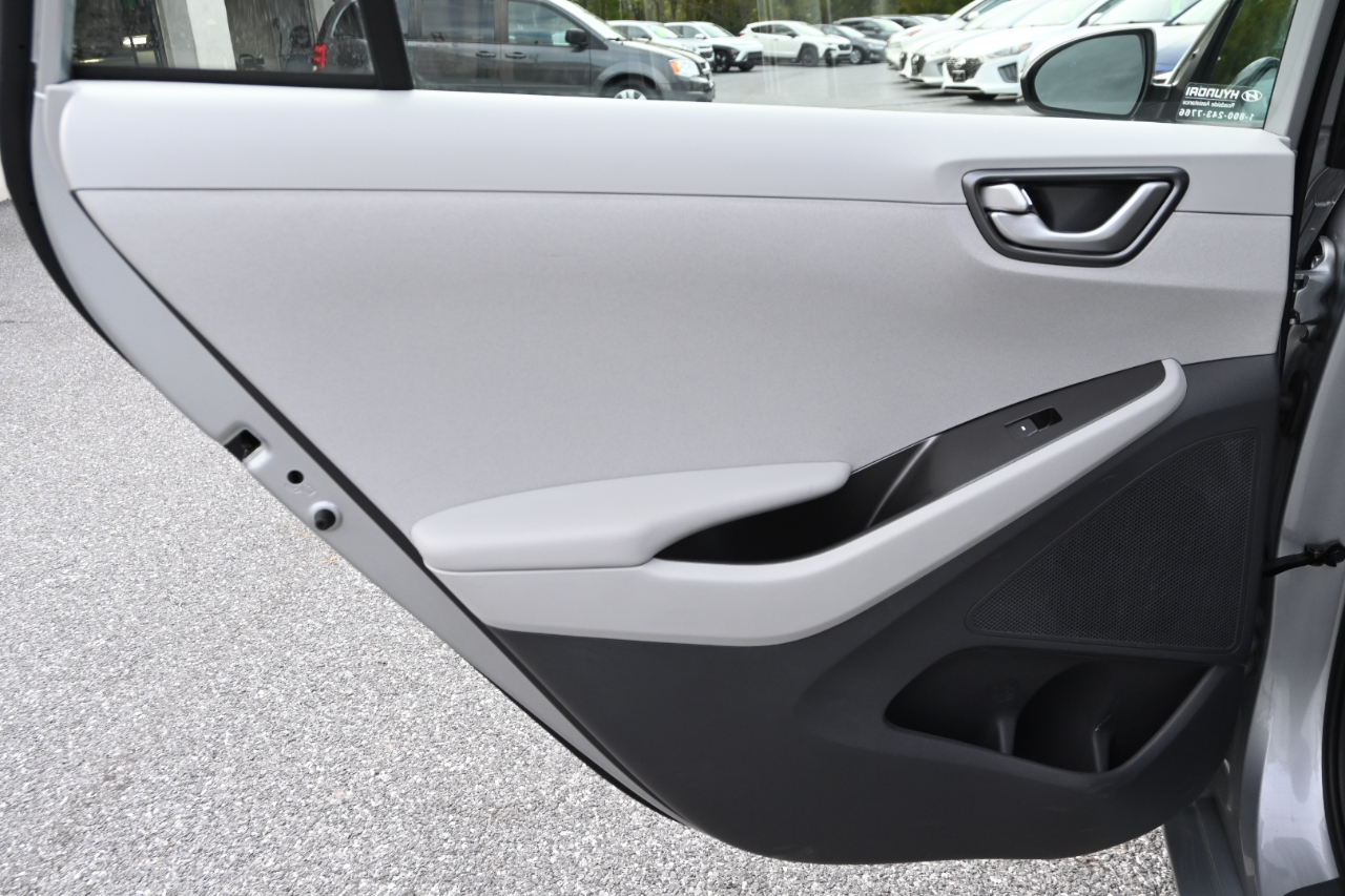 Hyundai Ioniq Hybrid Blue Hatchback 2020