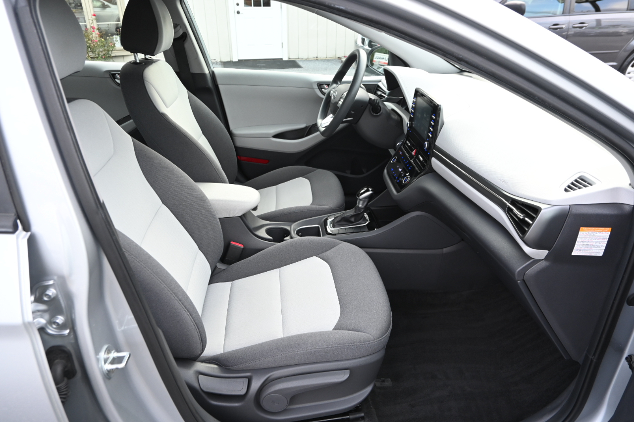 Hyundai Ioniq Hybrid Blue Hatchback 2020