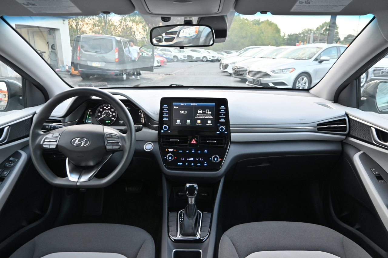Hyundai Ioniq Hybrid Blue Hatchback 2020