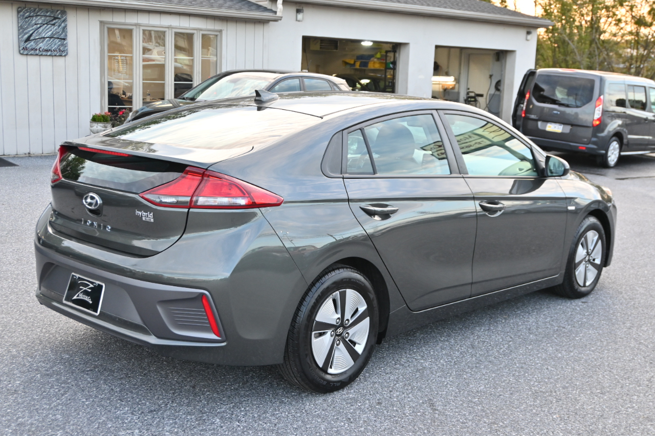 Hyundai Ioniq Hybrid Blue Hatchback 2020