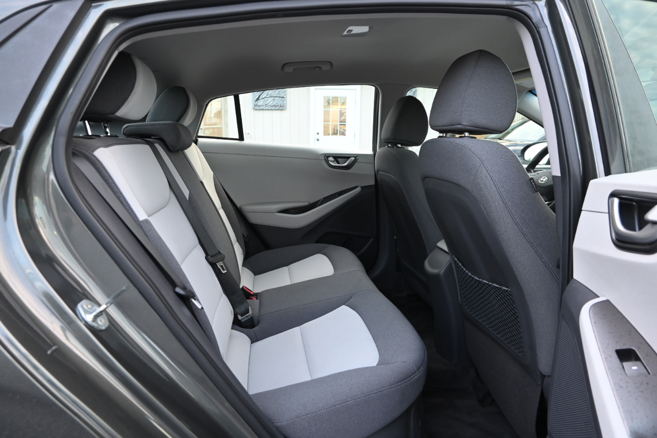 Hyundai Ioniq Hybrid Blue Hatchback 2020