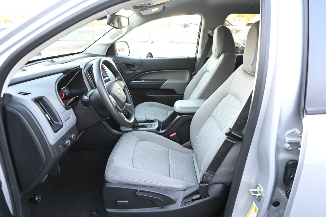Chevrolet Colorado 4WD Crew Cab 128.3" WT 2016