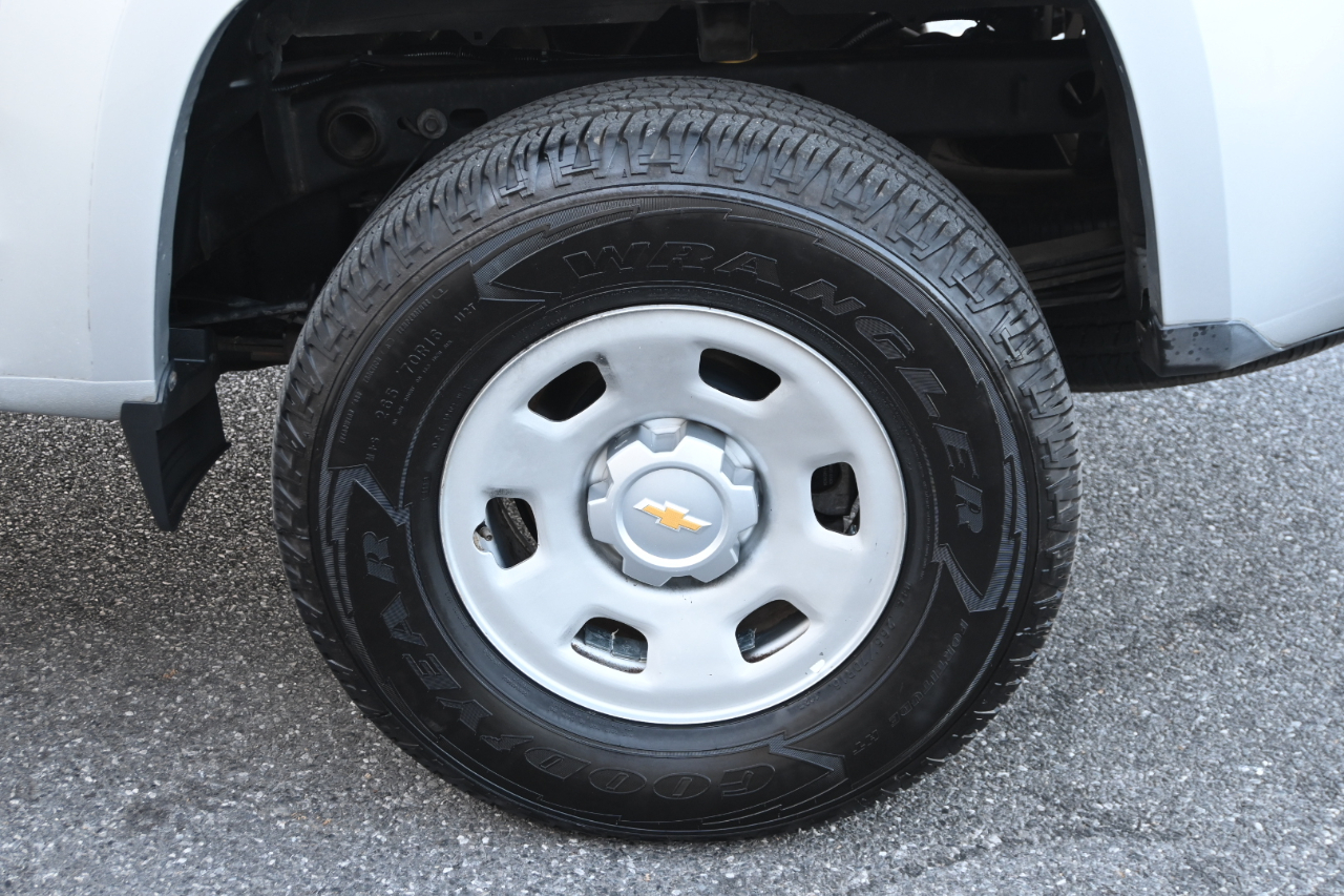 Chevrolet Colorado 4WD Crew Cab 128.3" WT 2016