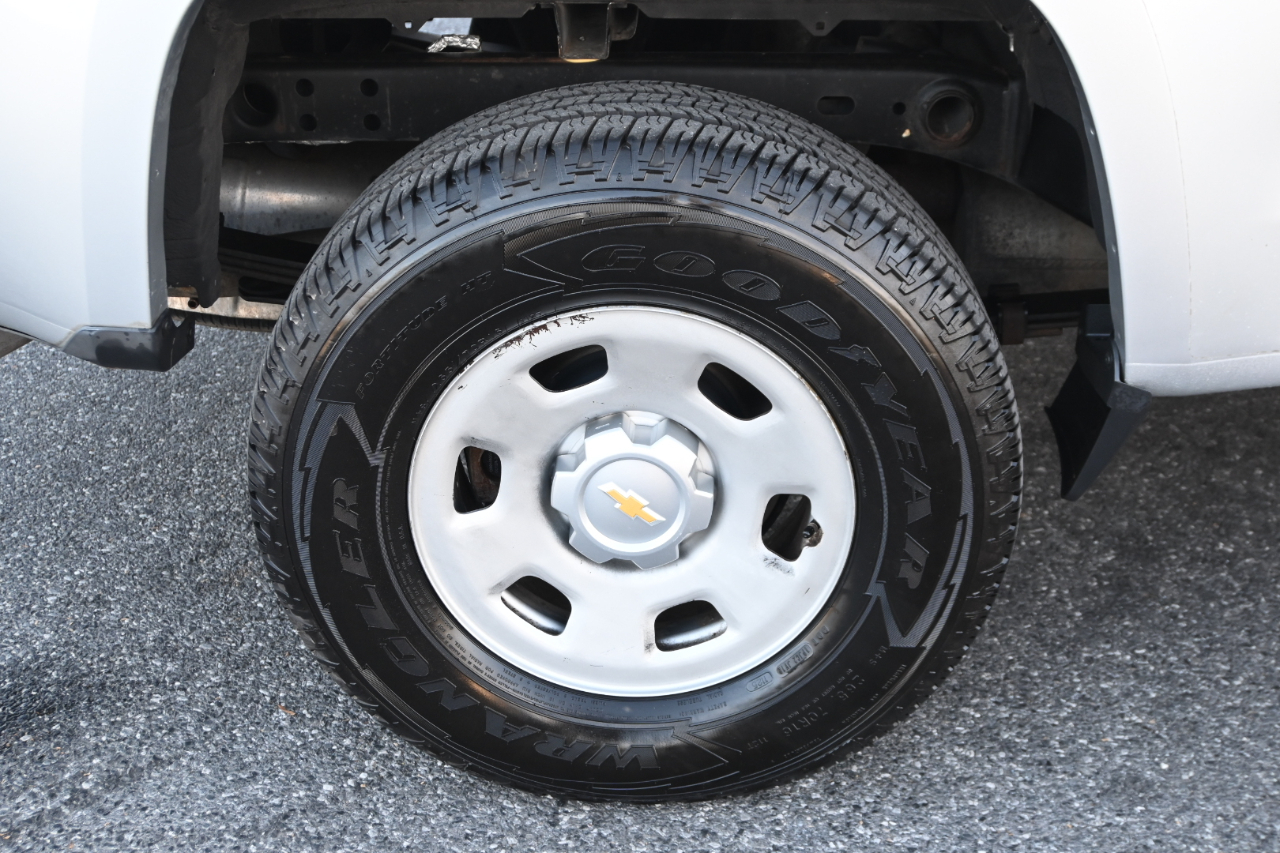 Chevrolet Colorado 4WD Crew Cab 128.3" WT 2016