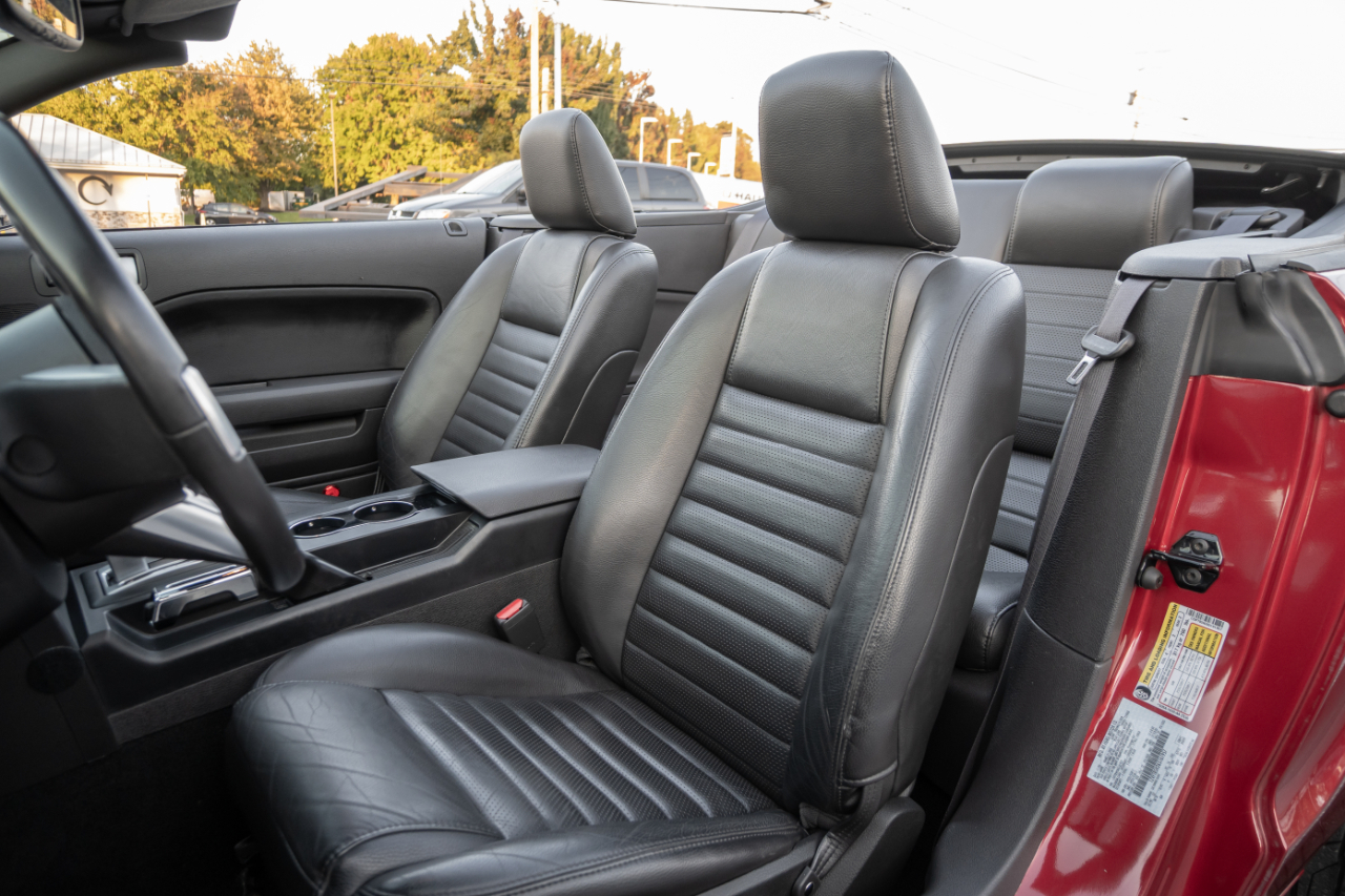 Ford Mustang 2dr Conv GT Premium 2006