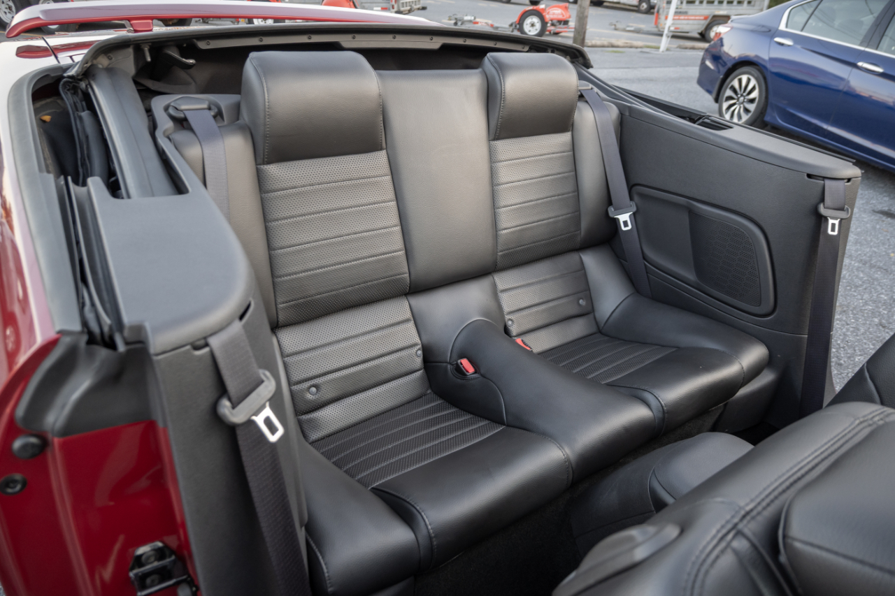 Ford Mustang 2dr Conv GT Premium 2006