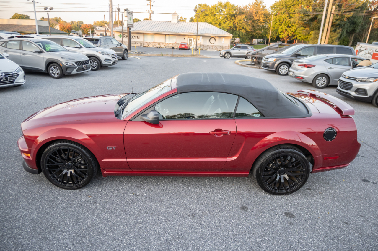 Ford Mustang 2dr Conv GT Premium 2006