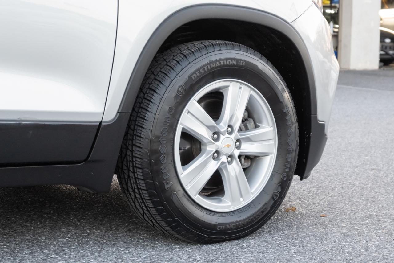 Chevrolet Trax FWD 4dr LS 2020