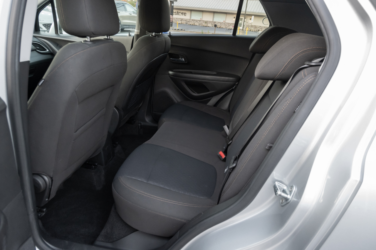 Chevrolet Trax FWD 4dr LS 2020