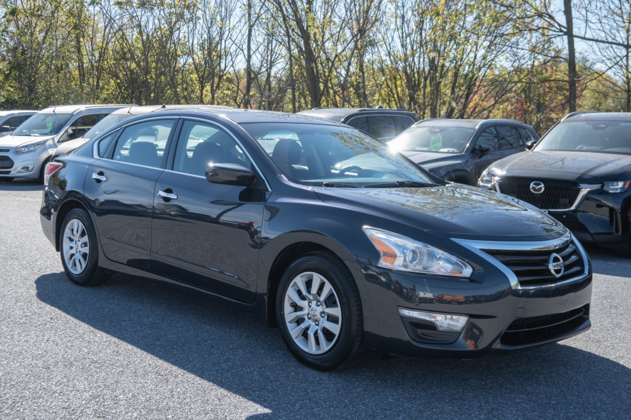 Nissan Altima 4dr Sdn I4 2.5 S 2015